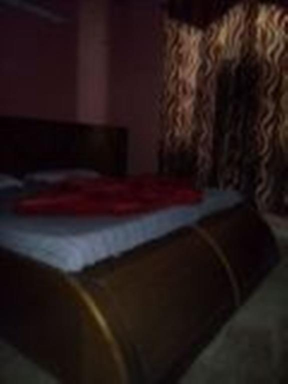 Hotel Hans International Neu-Delhi Zimmer foto