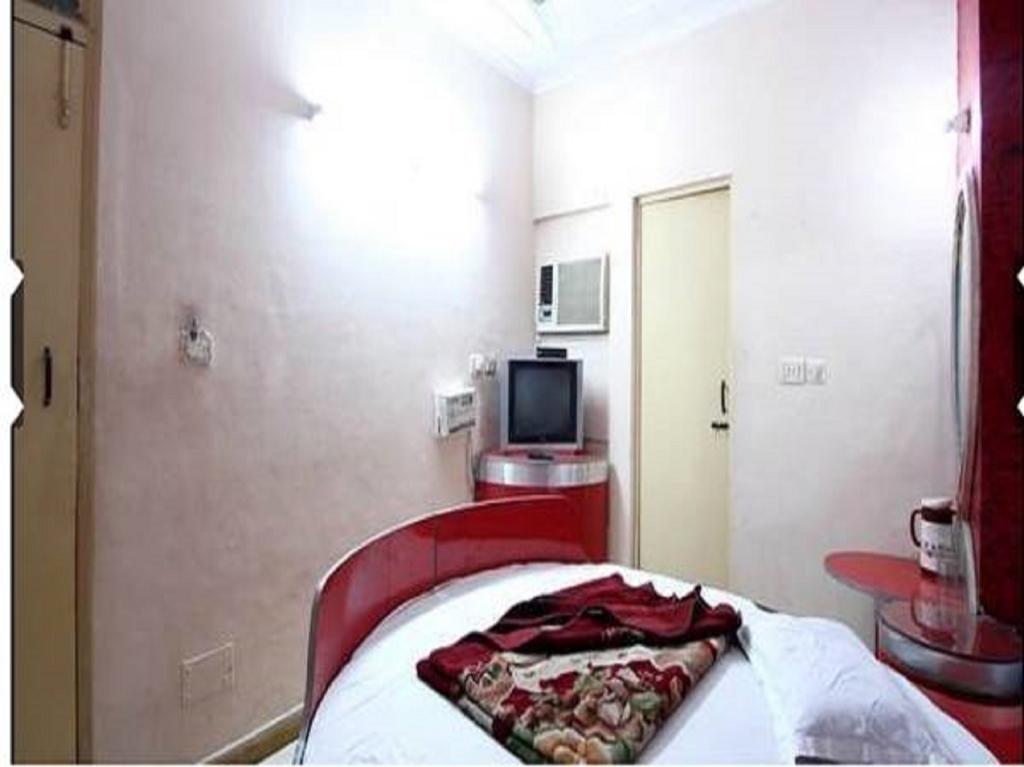 Hotel Hans International Neu-Delhi Zimmer foto